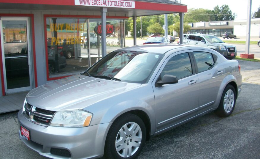 2013 Dodge Avenger SE