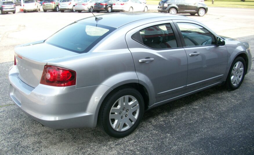 2013 Dodge Avenger SE