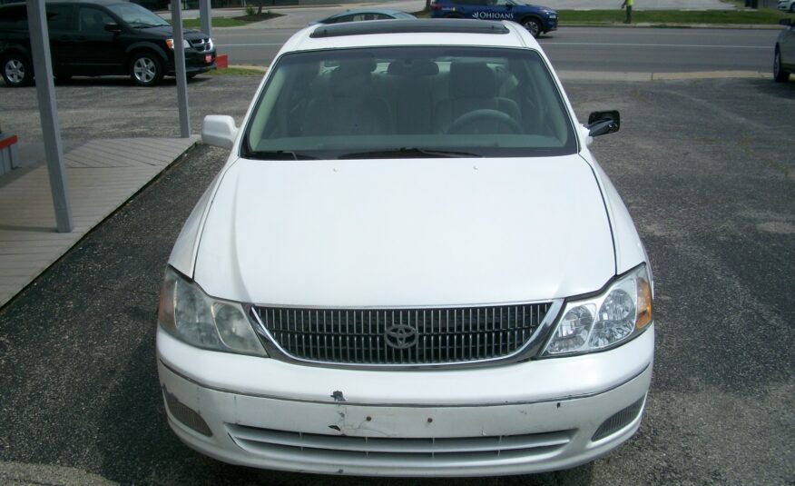 2000 Toyota Avalon XL