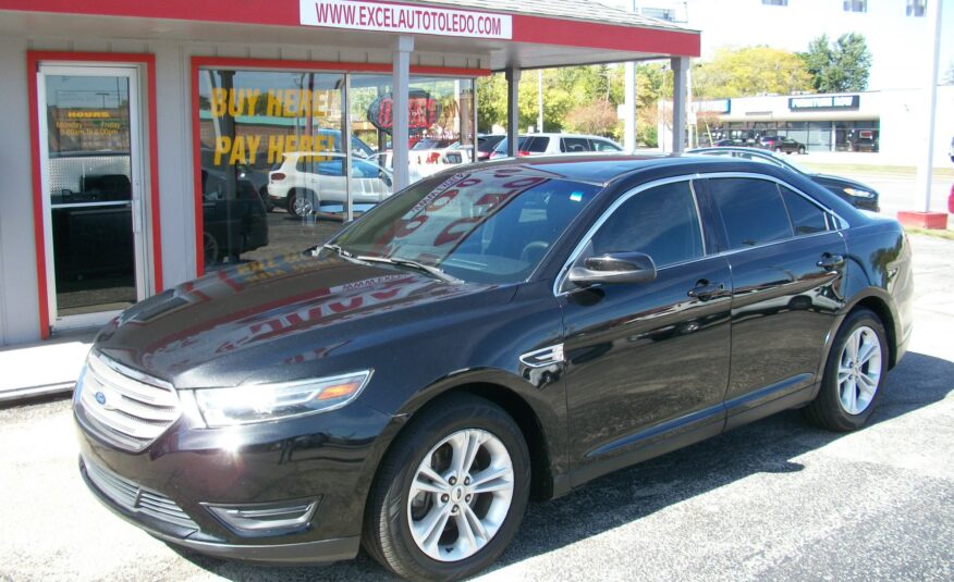 2015 Ford Taurus SEL FWD