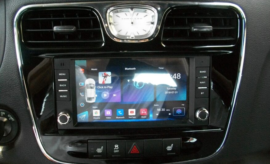 2013 Chrysler 200 Limited