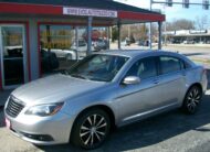 2013 Chrysler 200 Touring S