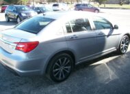 2013 Chrysler 200 Touring S