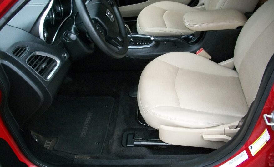 2013 Dodge Avenger SE