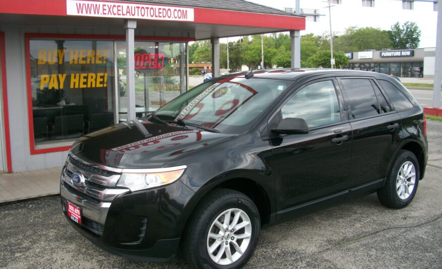 2013 Ford Edge SE