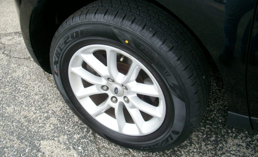 2013 Ford Edge SE