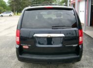2010 Chrysler Town & Country LX
