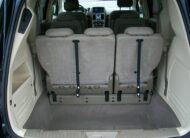 2010 Chrysler Town & Country LX