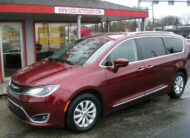 2018 Chrysler Pacifica Touring-L