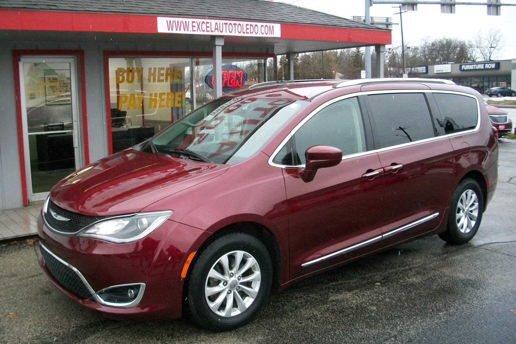 2018 Chrysler Pacifica Touring-L
