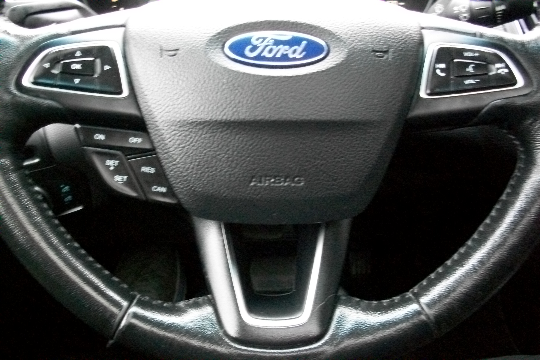 2017 Ford Focus Titanium Sedan