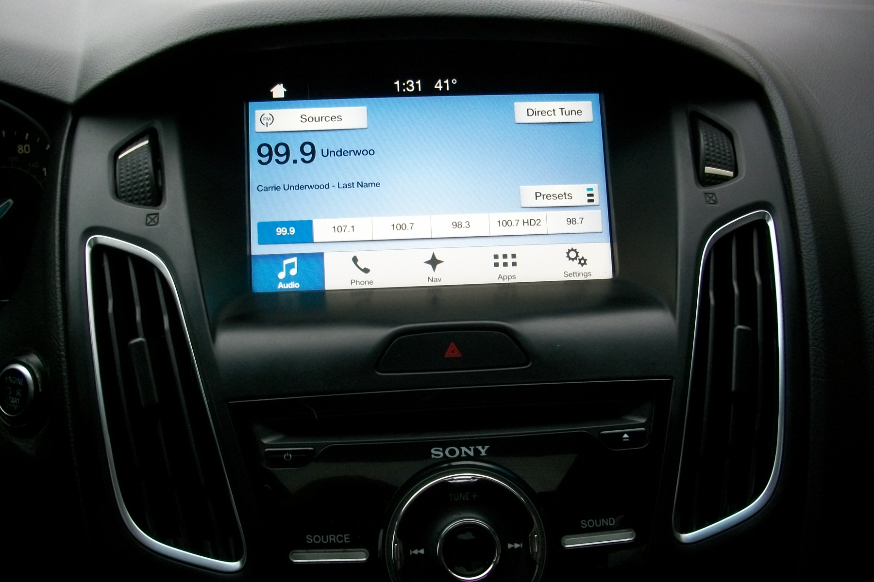 2017 Ford Focus Titanium Sedan