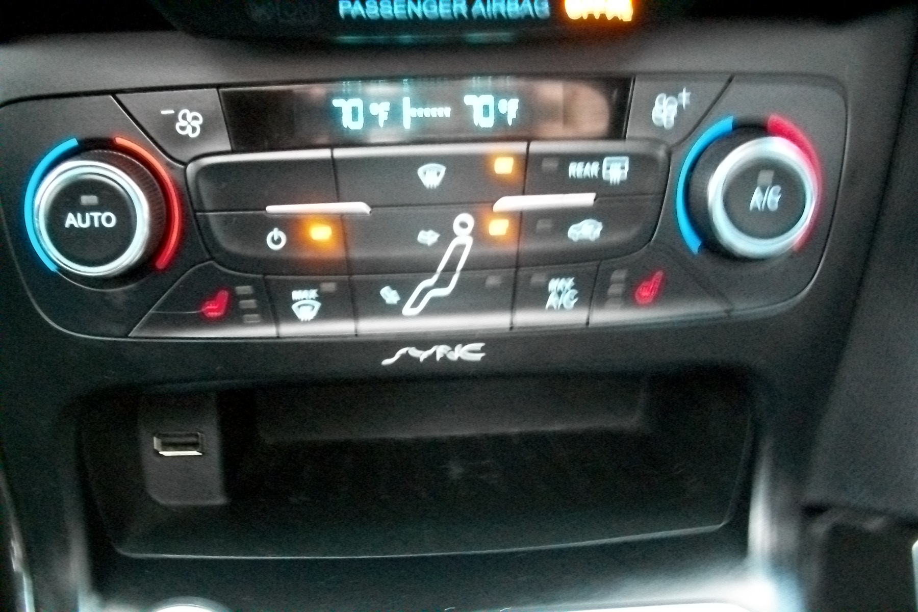 2017 Ford Focus Titanium Sedan