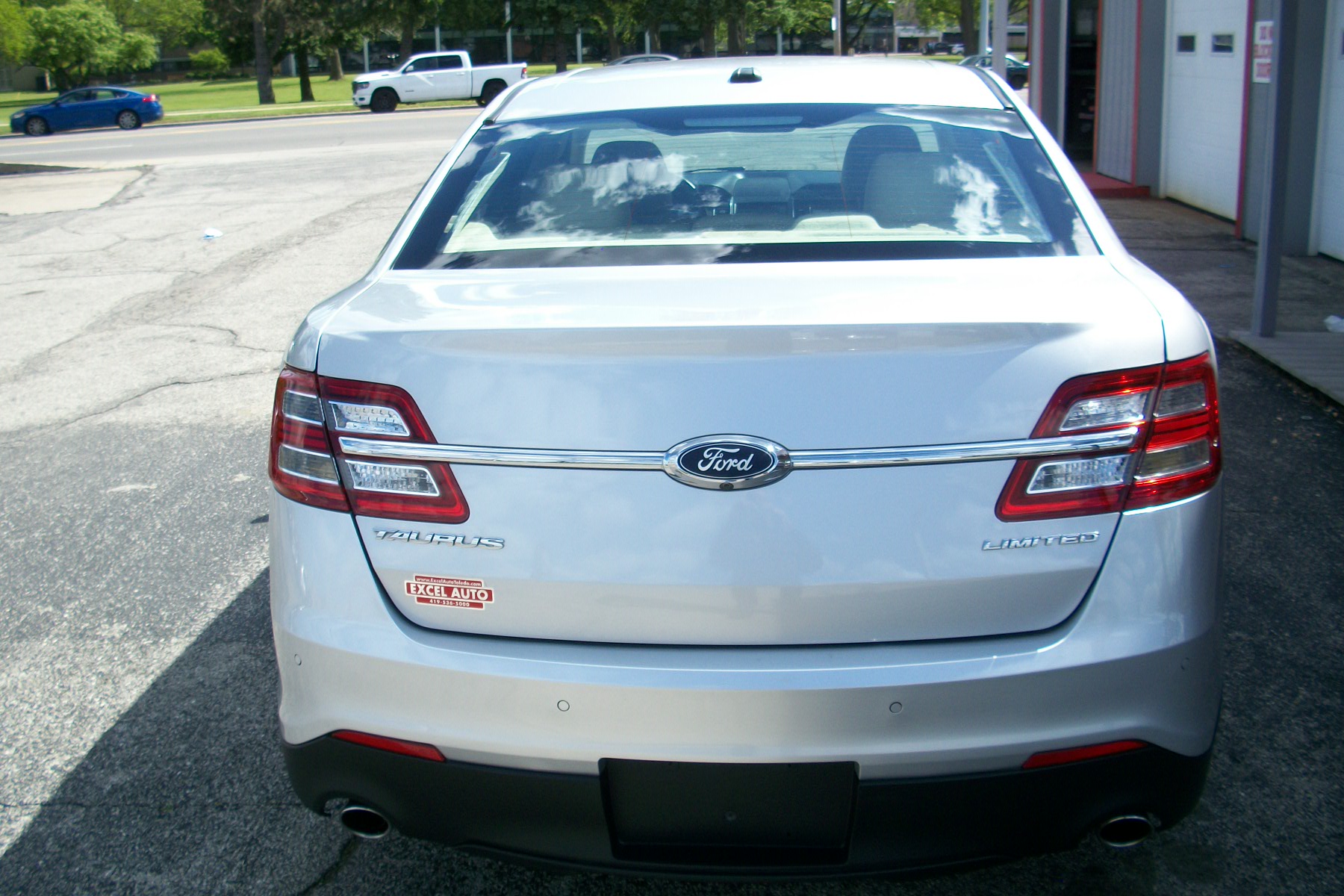 2019 Ford Taurus Limited