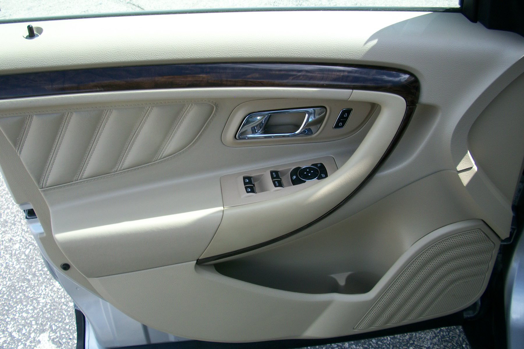 2019 Ford Taurus Limited