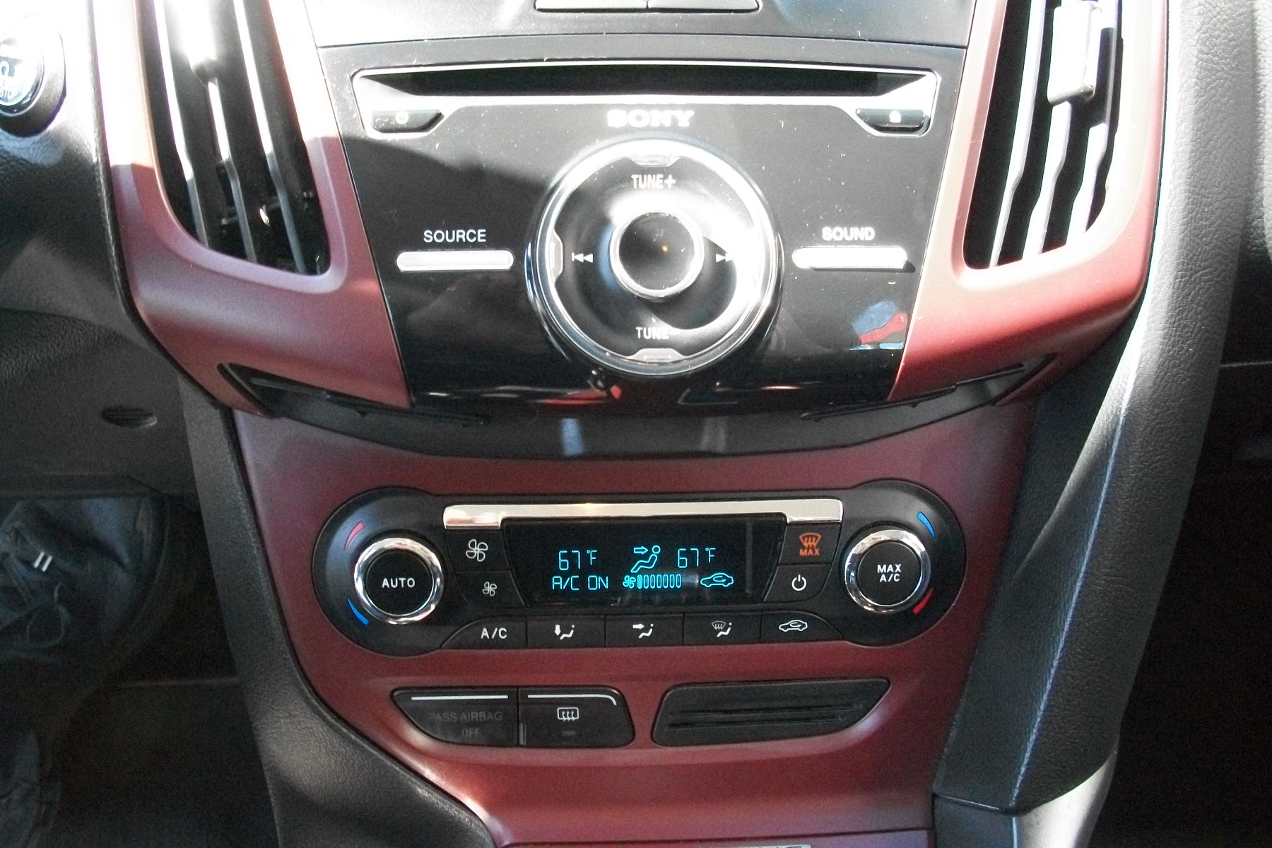 2014 Ford Focus Titanium Hatch