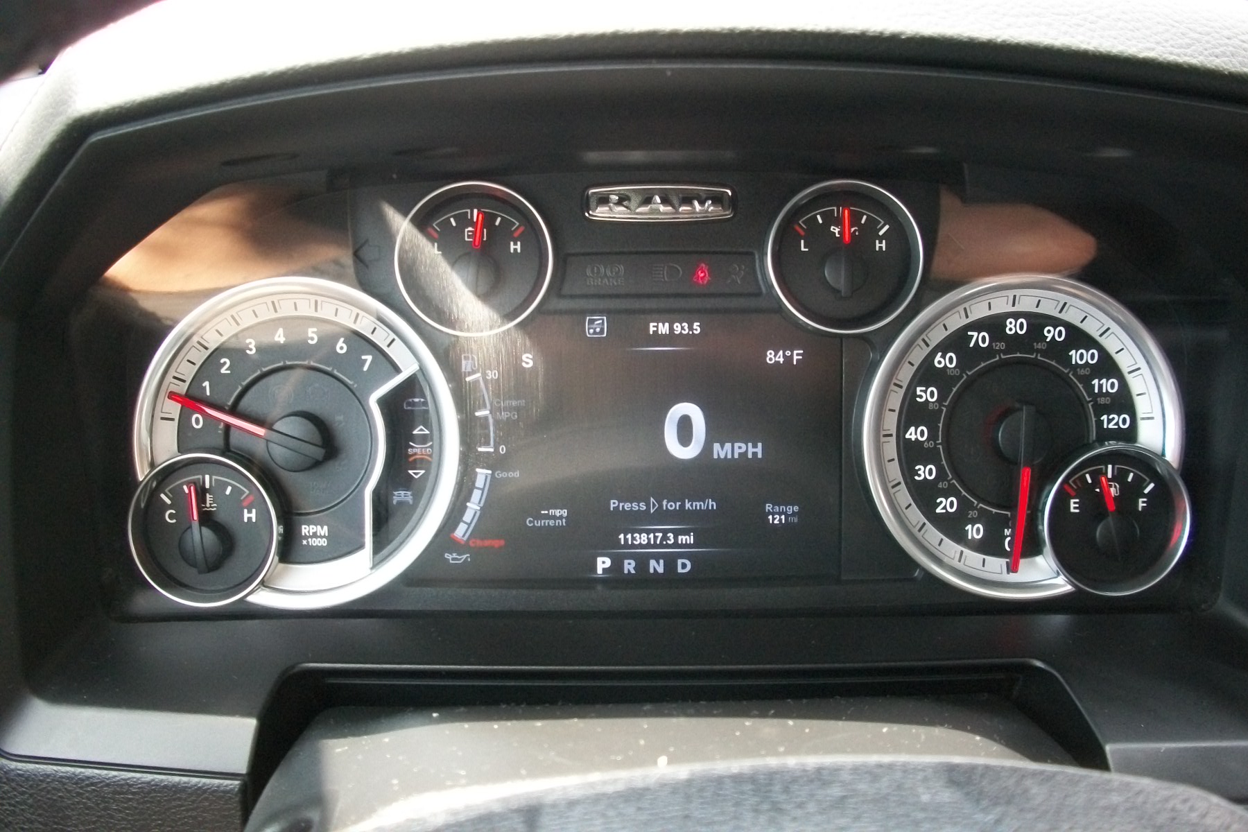 2015 RAM 1500 Sport Crew Cab SWB 4WD