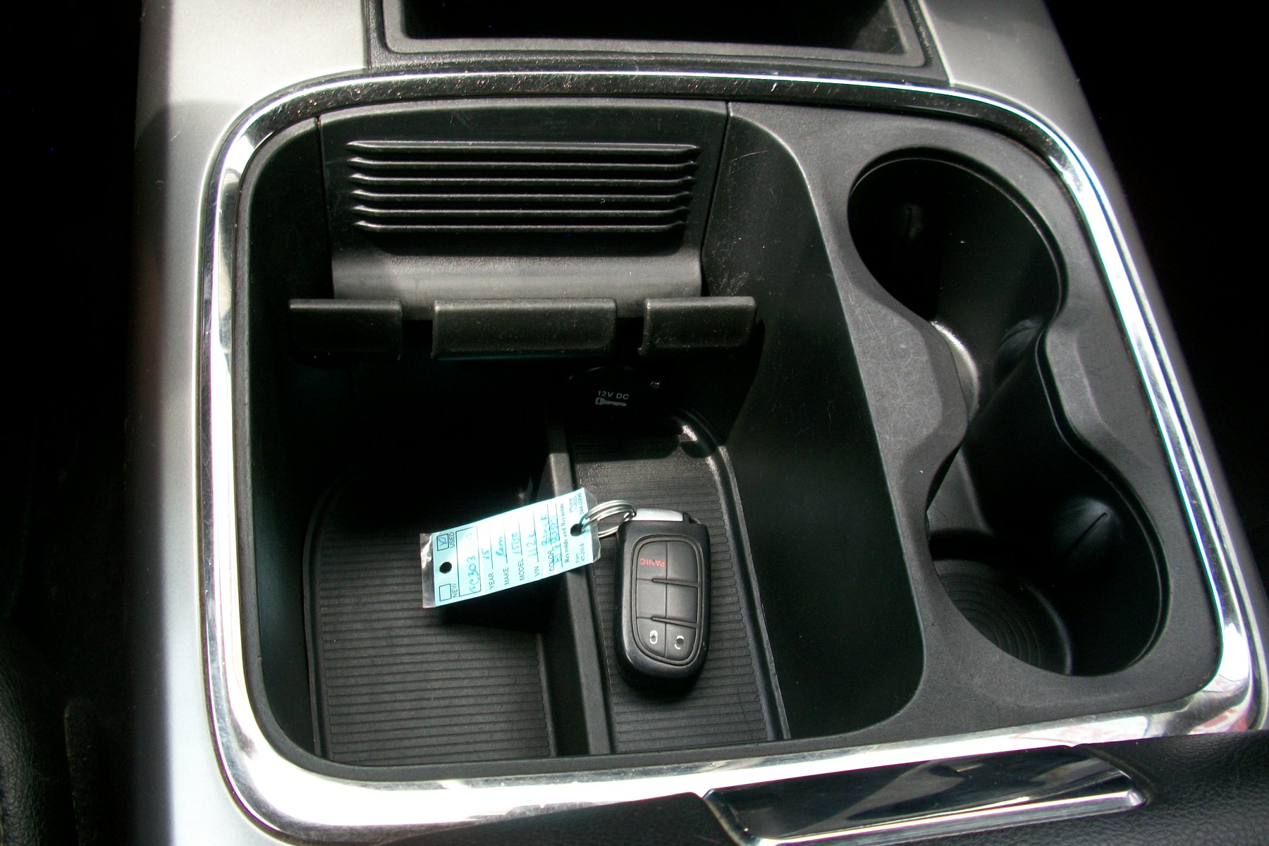 2015 RAM 1500 Sport Crew Cab SWB 4WD