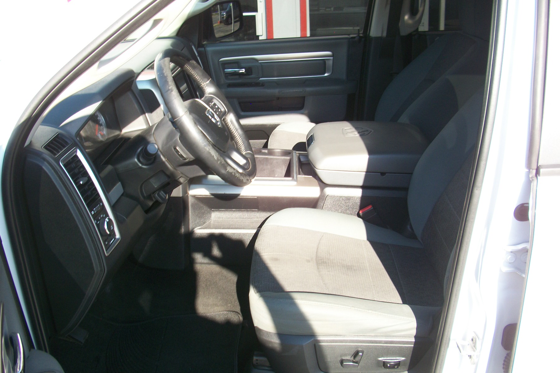 2015 RAM 1500 Big Horn Crew Cab 4WD