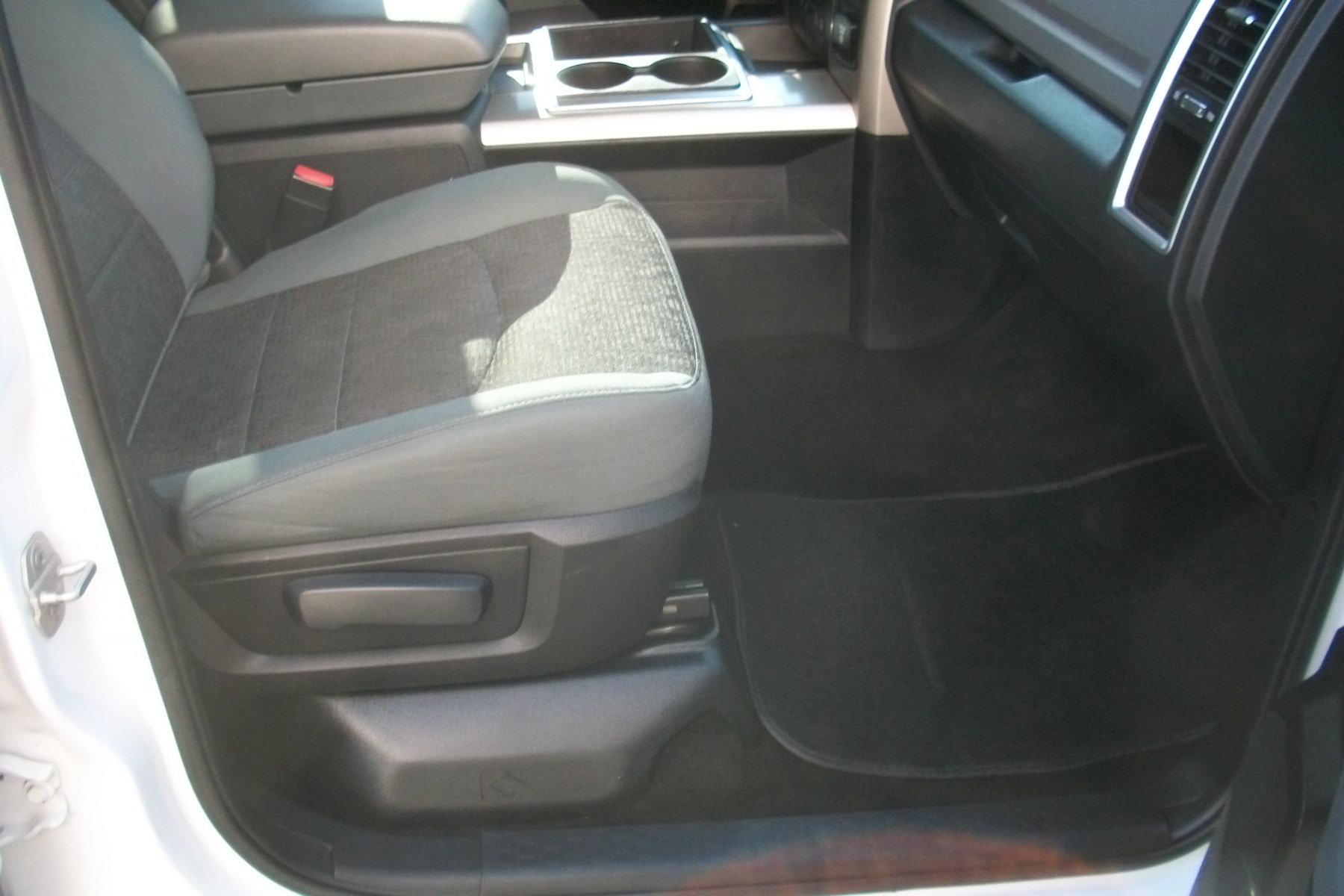 2015 RAM 1500 Big Horn Crew Cab 4WD