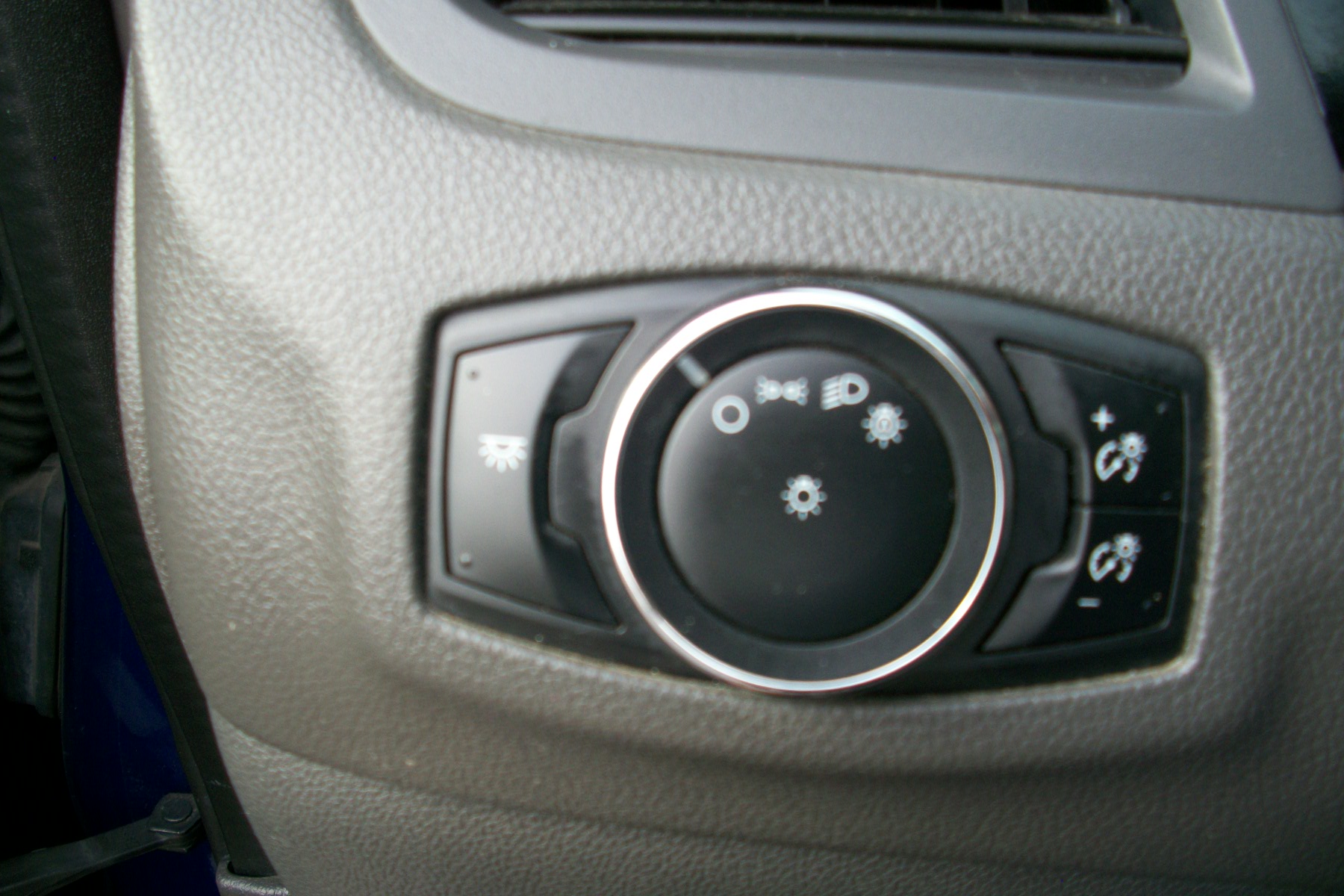 2014 Ford Edge SE FWD