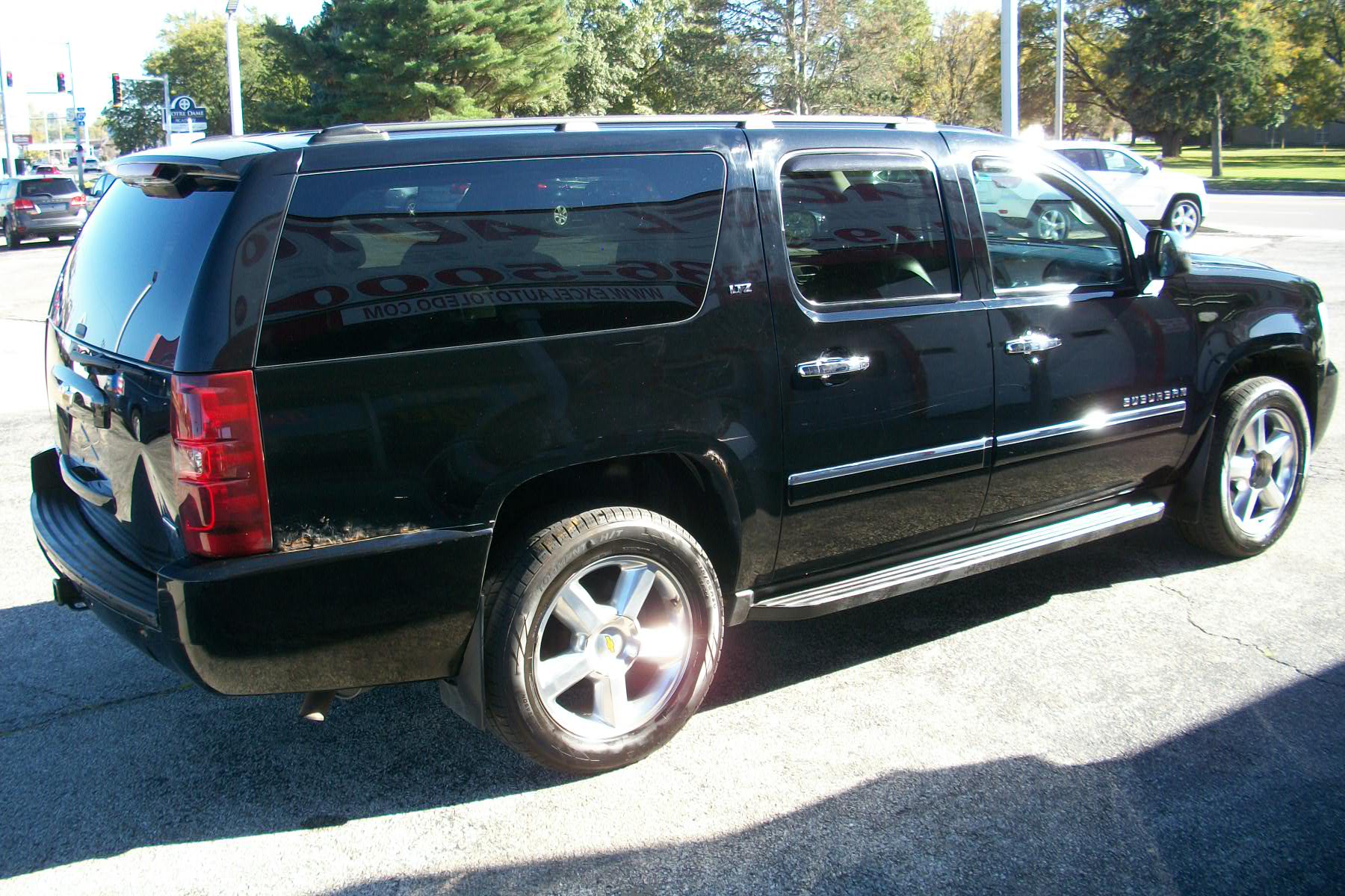 2011 Chevrolet Suburban LTZ 1500 4WD