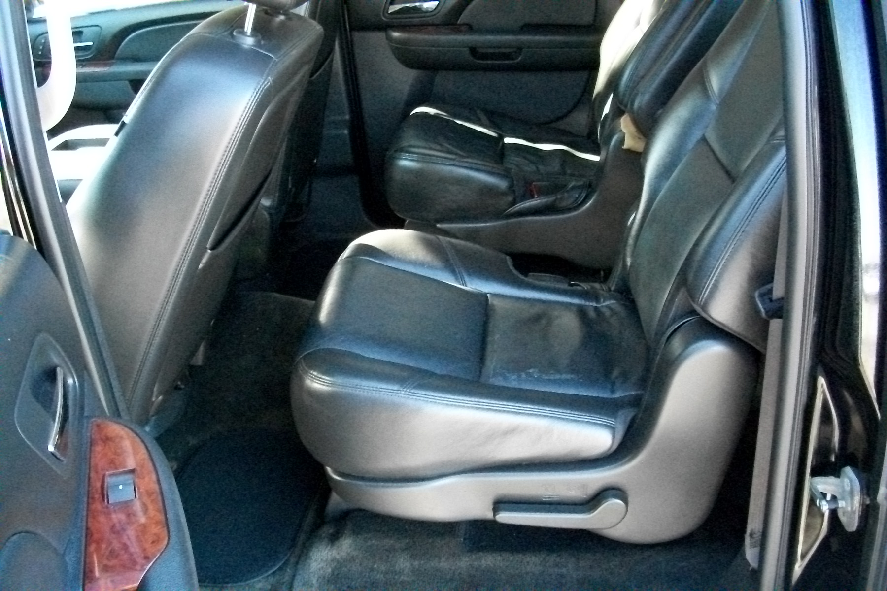 2011 Chevrolet Suburban LTZ 1500 4WD