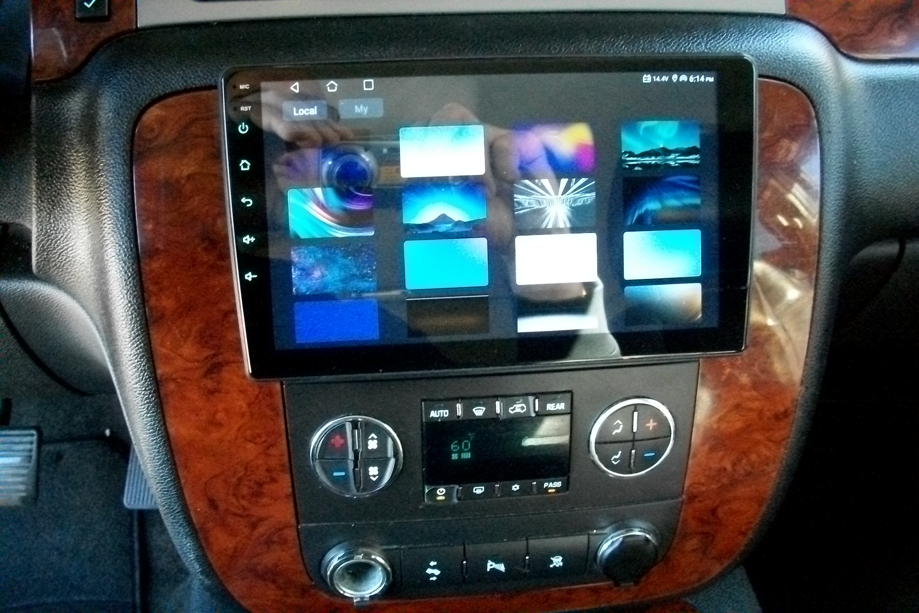 2011 Chevrolet Suburban LTZ 1500 4WD